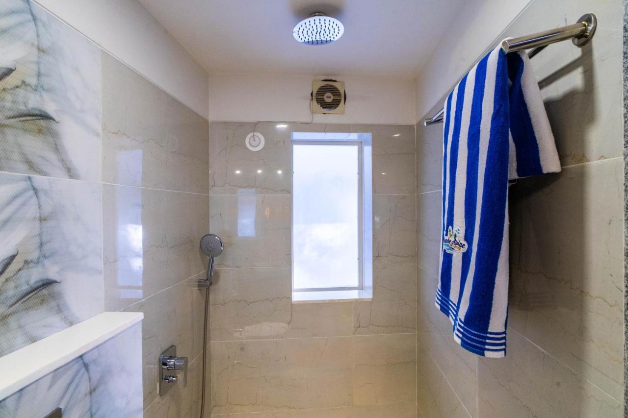 Grande Alpine Hotel Vagator Ngoại thất bức ảnh